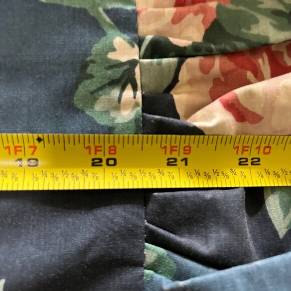 Laura Ashley Green Floral Ruffled King Pillow Shams Set of 2 - Picture 9 of 9